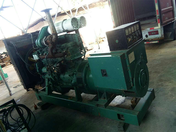 深圳发电机租赁---600KW